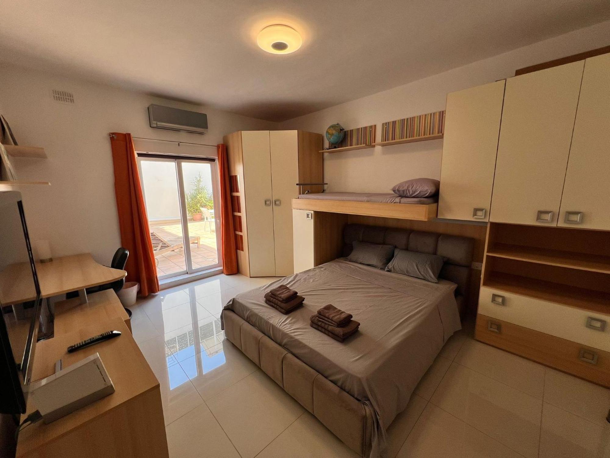Carousel Apartments Qrendi Экстерьер фото