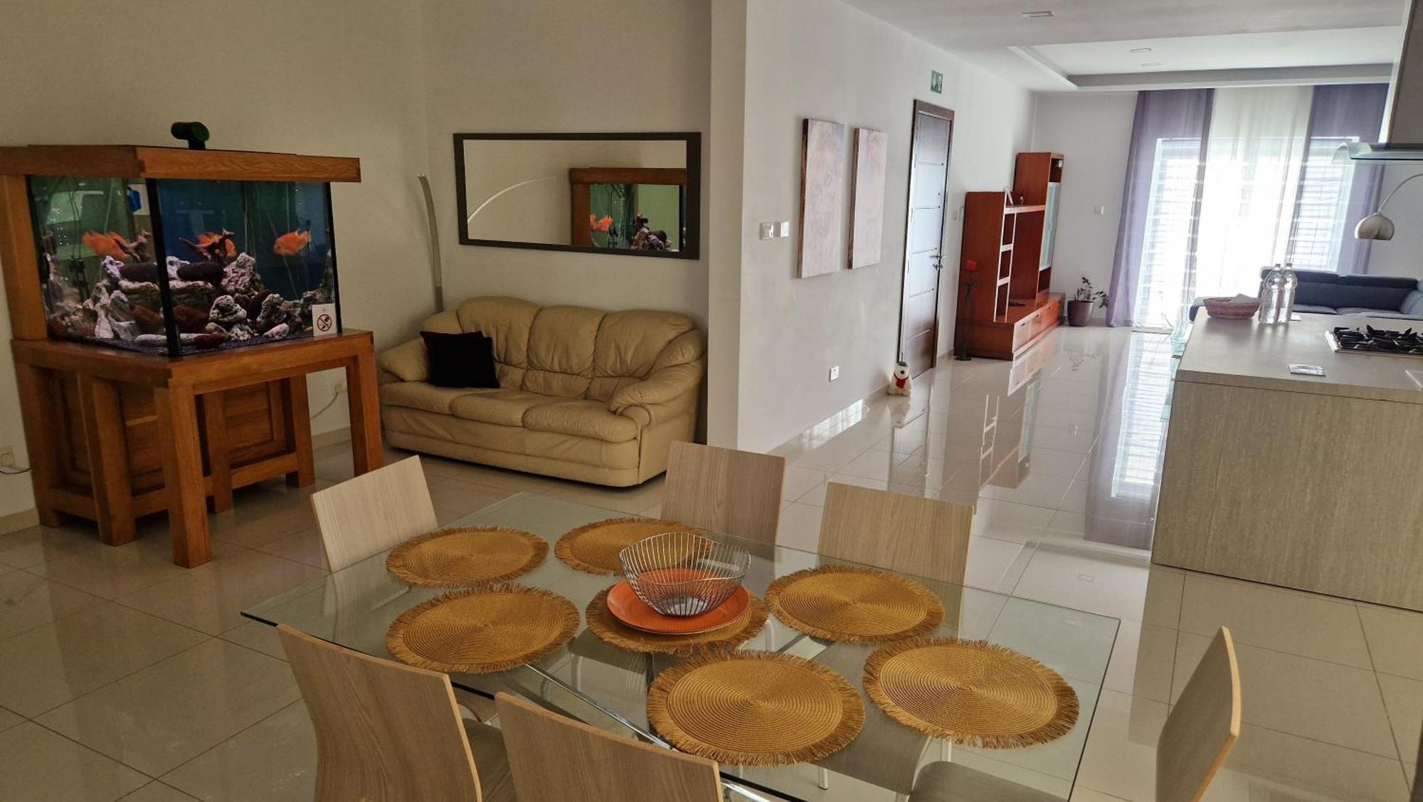 Carousel Apartments Qrendi Экстерьер фото